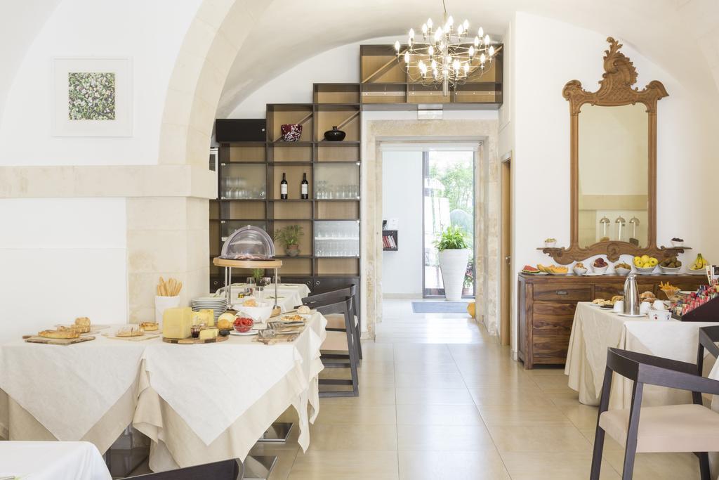 Hotel Novecento Scicli Luaran gambar