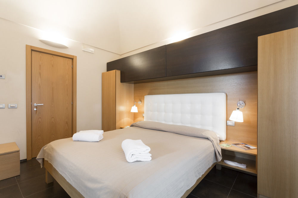 Hotel Novecento Scicli Luaran gambar